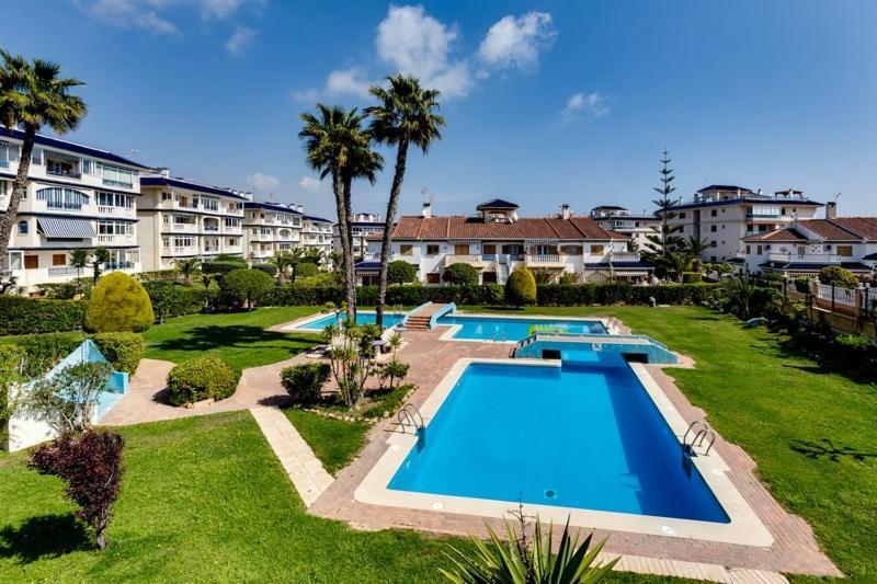 Apartamento Cerca De La Playa La Mata 라 마타 외부 사진
